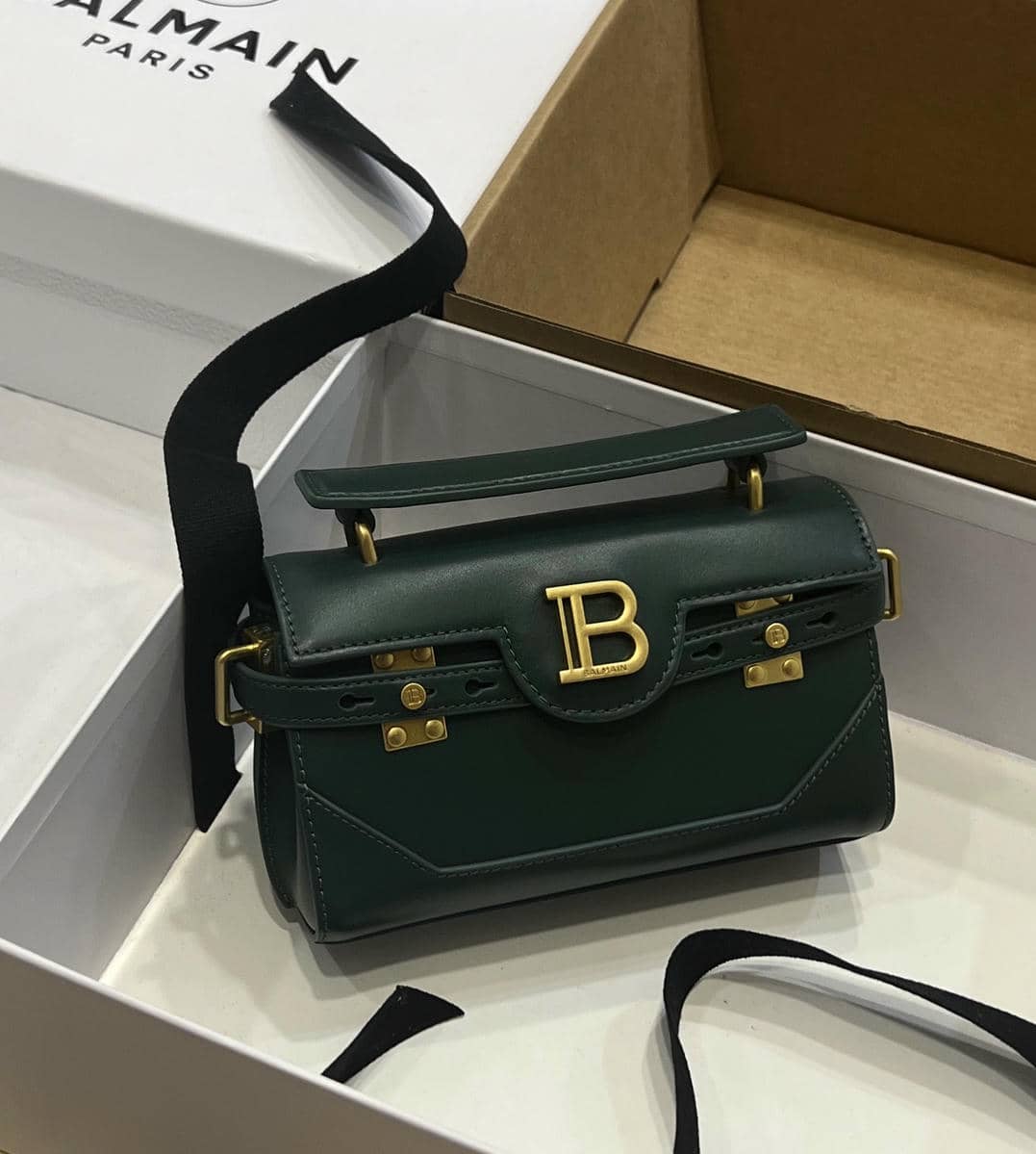 000106 Balmain Bag